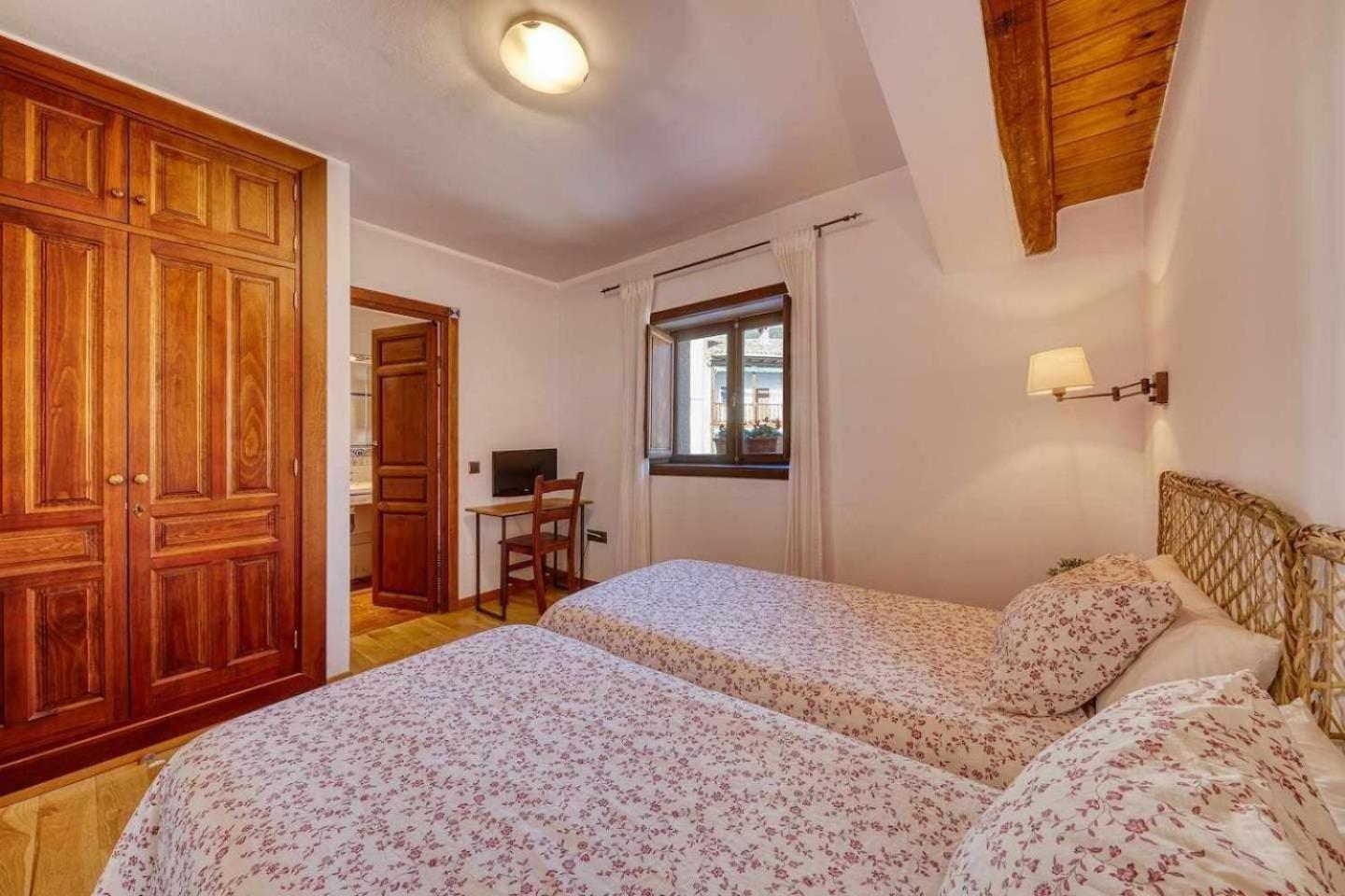Cuesta Del Reloj Guest House Piedralaves Luaran gambar